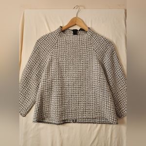 B&W/ Black & White Zara Woman Knit Top / Mid Sleeve / M Medium / High Collar